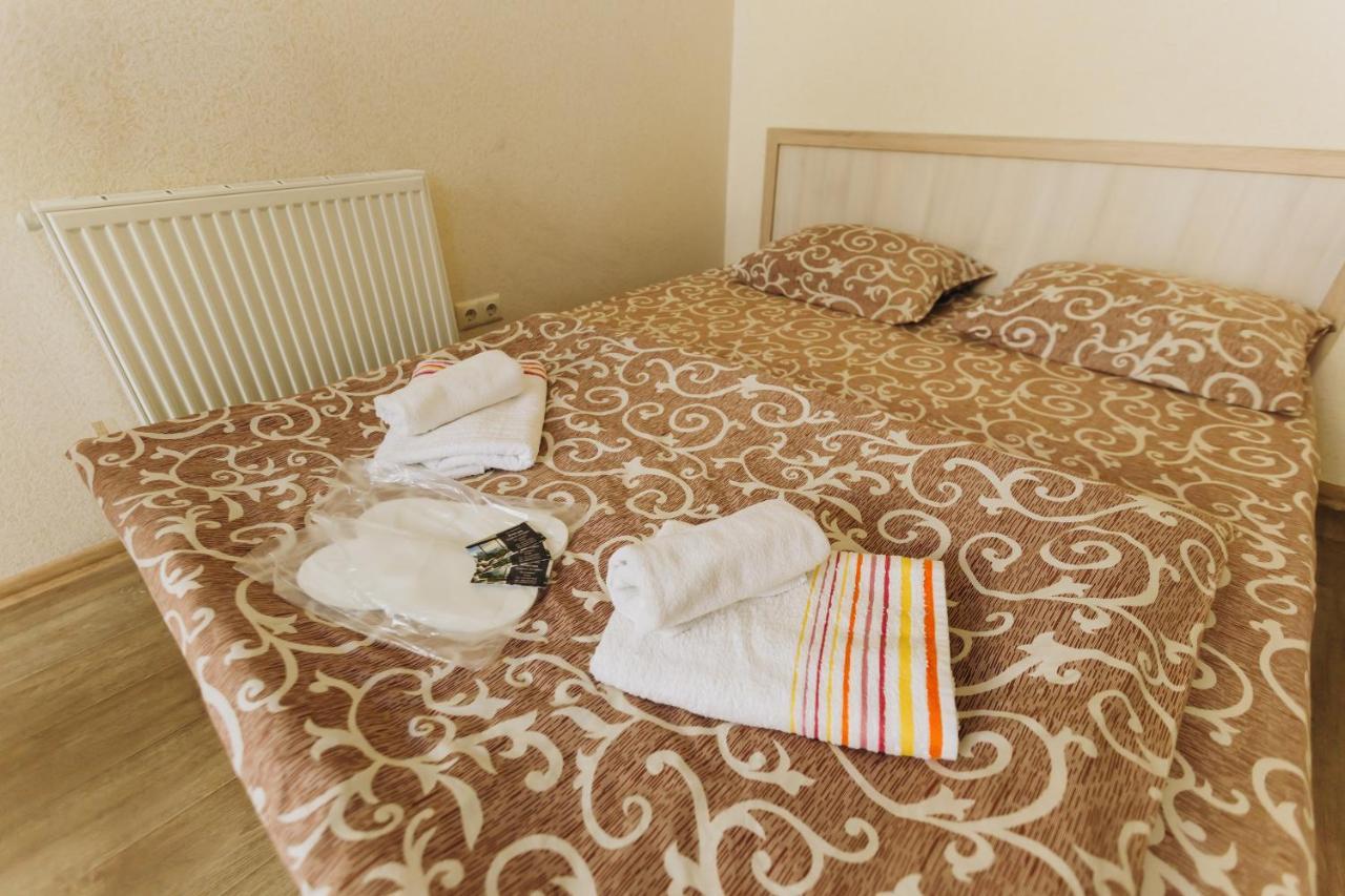 Затишні Apartments Біля Жд Вокзалу 이바노프란키우스크 외부 사진