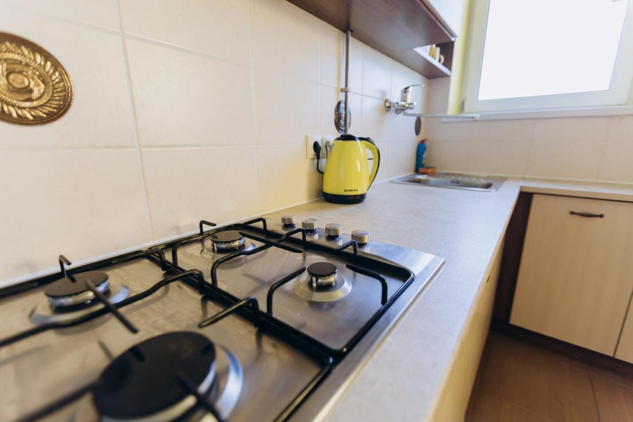 Затишні Apartments Біля Жд Вокзалу 이바노프란키우스크 외부 사진